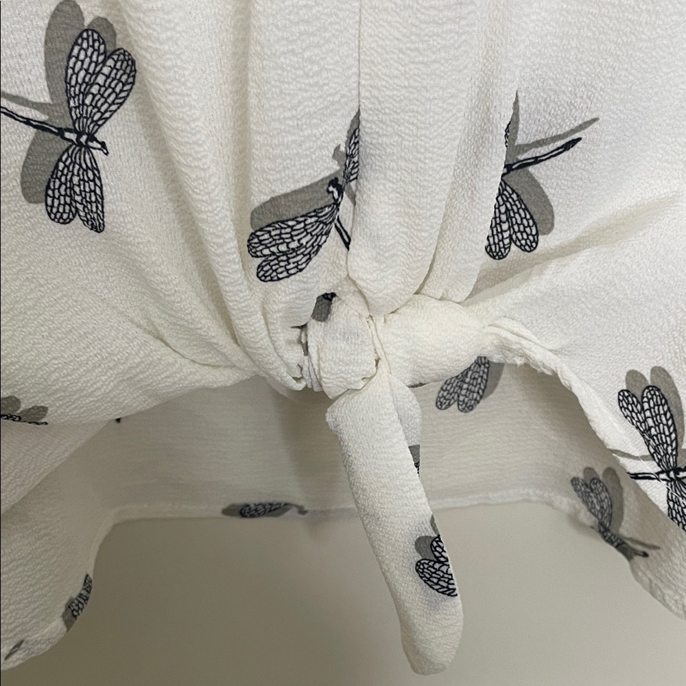 Roz & Ali White Blouse with Black Dragonfly Print - Picture 4 of 6